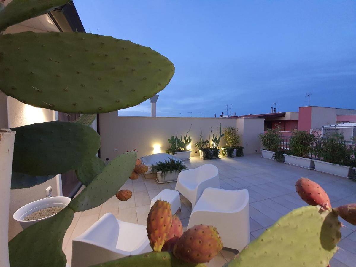 コンヴェルサーノLa Terrazza Di Pugliaアパートメント エクステリア 写真